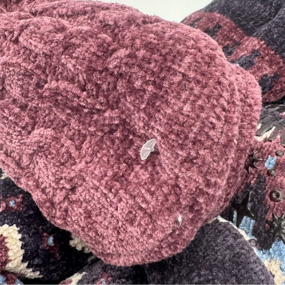 NWOT Muk Luks Tall Rib Cuff Cabin Gripper Slipper Socks Plush Fuzzy Fleece - Picture 7 of 9